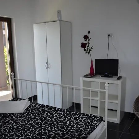 Choco-latte Affittacamere 3*