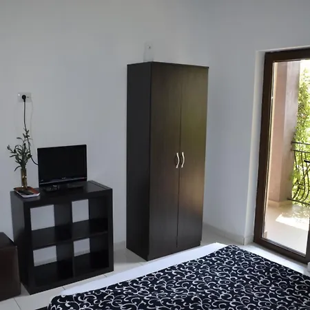 Guest house Vila Choco-latte Costinesti